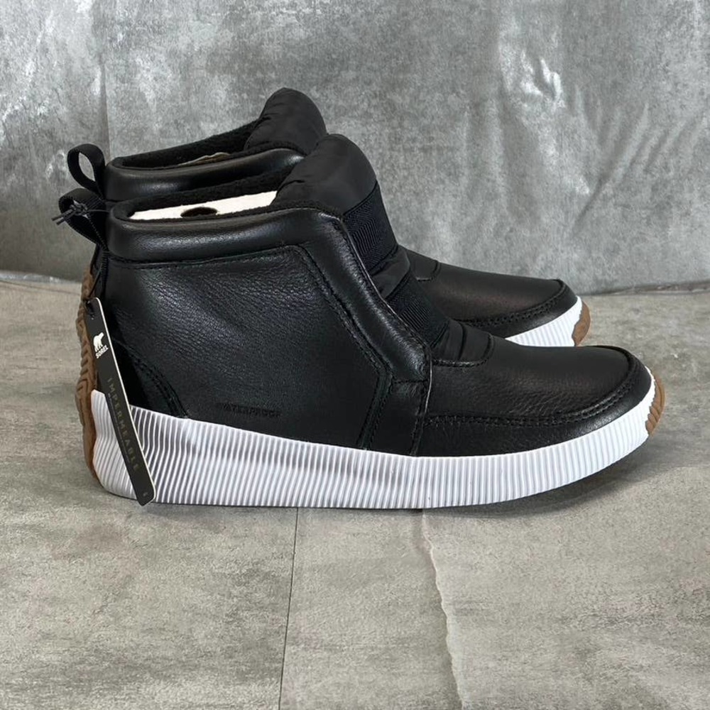 Sorel Black Leather High-Top Ankle Boots with White Sole